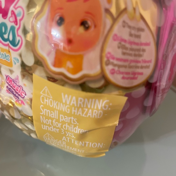 Cry Babies Magic Tears Music Gold Edition | 8 Surprises and Accessories - Picture 11 of 12